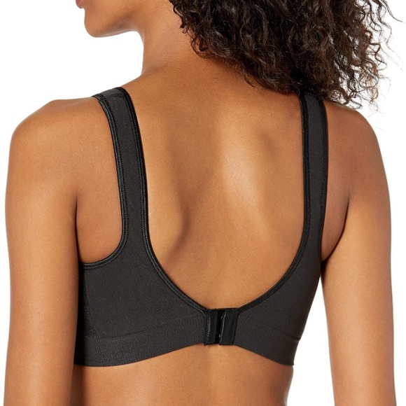 (1802) Bali Comfort Revolution Wireless Bra, Full-Coverage, Moisture-Wicking - Picture 2 of 5